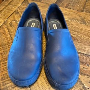 Boaonda works rubber shoes size 9